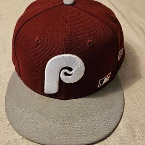 Phillies Cooperstown Collection 9FIFTY New Era Snapback Maroon/Grey